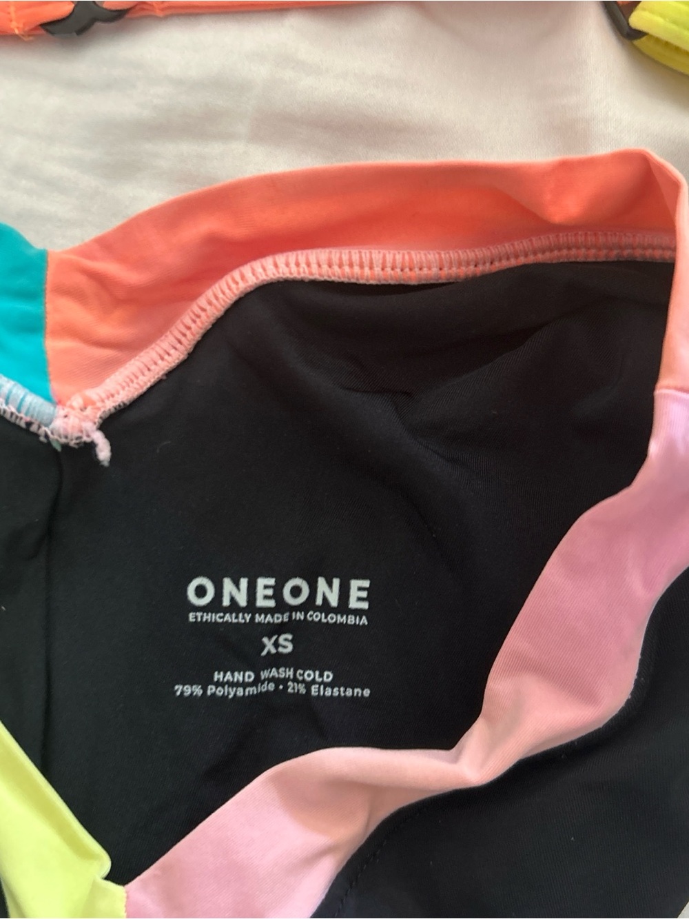 One One Color Blocking Bikini Set - Picture 4 of 5